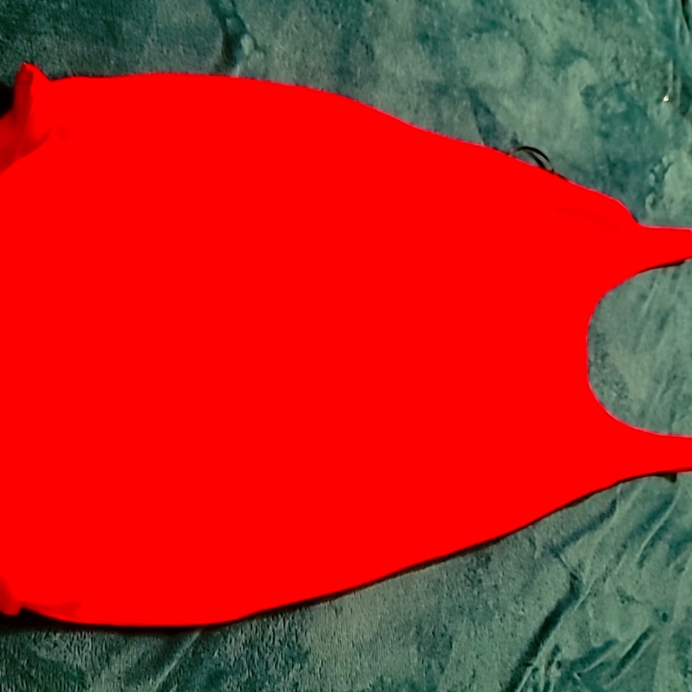 Red bodycon dress
